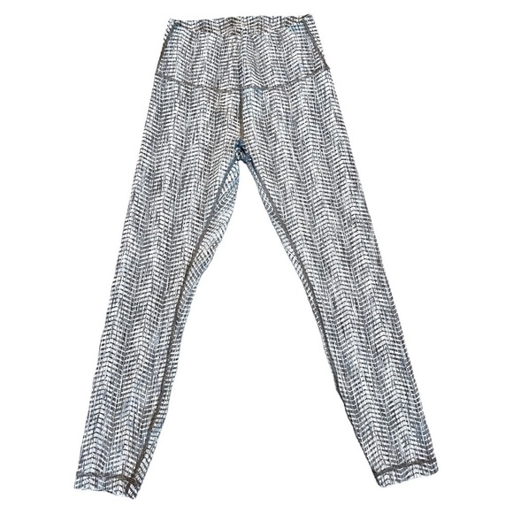 Lululemon Wunder Under Low-Rise Tight *28" - Picture 5 of 6